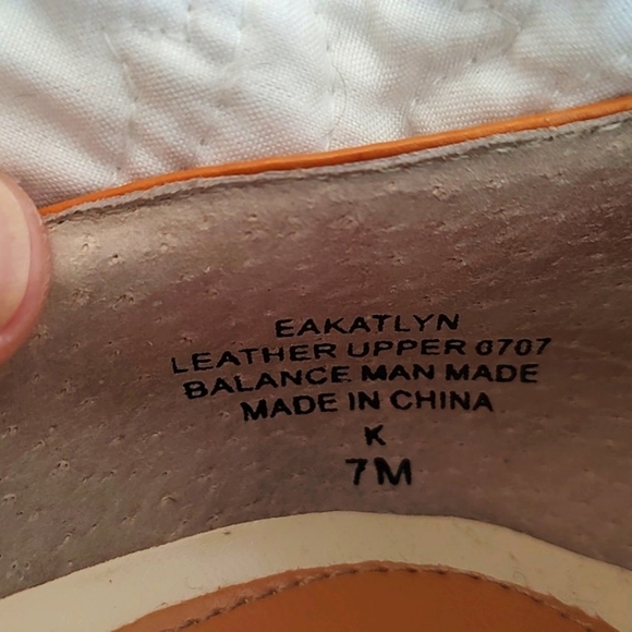 Enzo Angiolini /Womens Mary Janes Heels/ Butter Scotch-Black / Size 7M - Picture 9 of 11